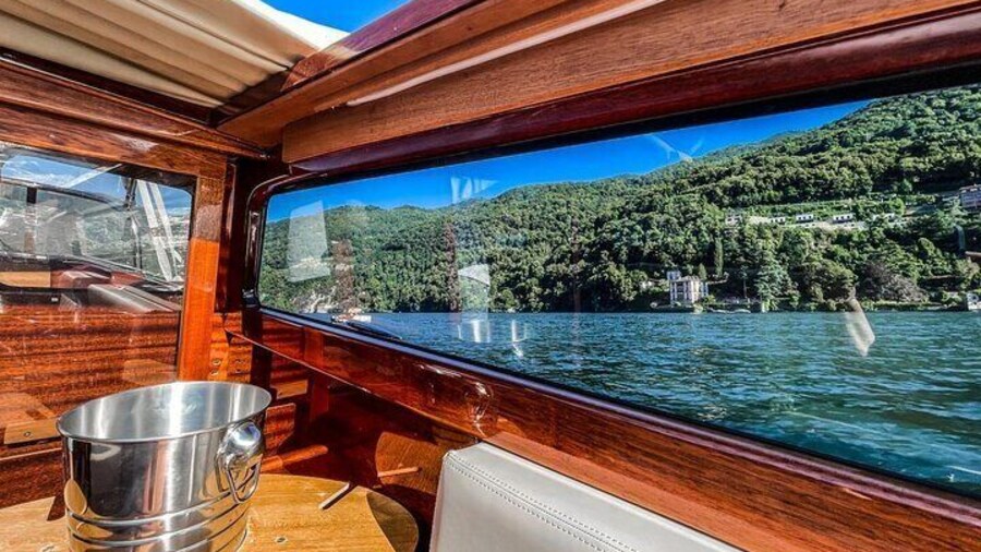 Private Cruise on Lake Como with Luxury Wooden Taxi Boat