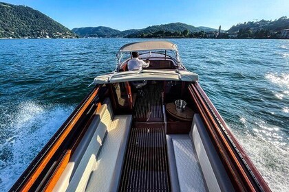 Private Cruise on Lake Como with Luxury Wooden Taxi Boat