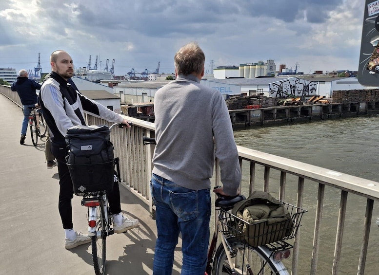 Picture 21 for Activity Hamburg: Bike Tour of the Speicherstadt & Old Harbor