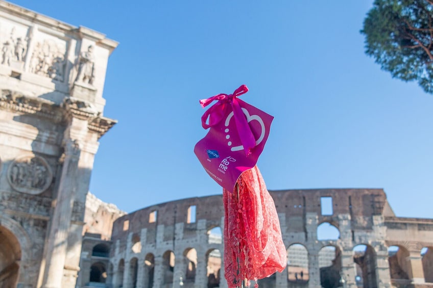 Skip-the-Line Colosseum, Forum & Palatine Hill Tour with Optional Pickup