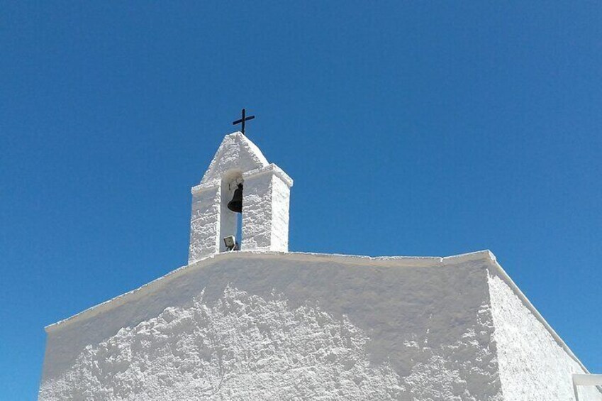 Small Group Half Day Tour of POLIGNANO a MARE and MONOPOLI 