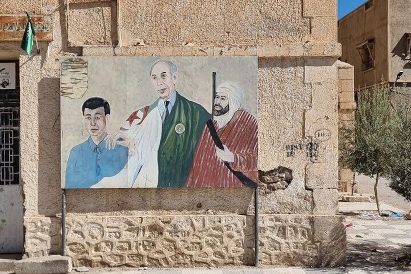 Bou Saada in private weekend by a local