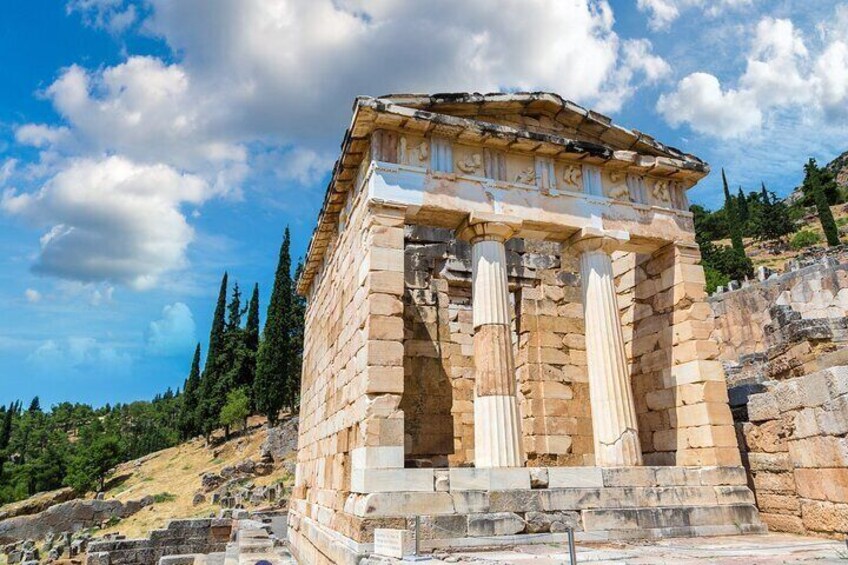Delphi: Archaeological Site & Museum Admission Ticket with Free Audio Tour