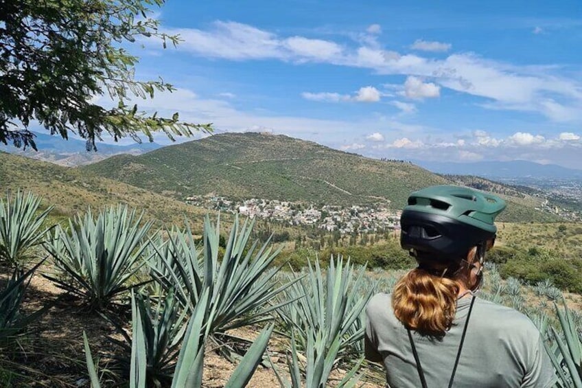 MTB bike ride through Oaxaca´s ancient local trails. (4hrs)