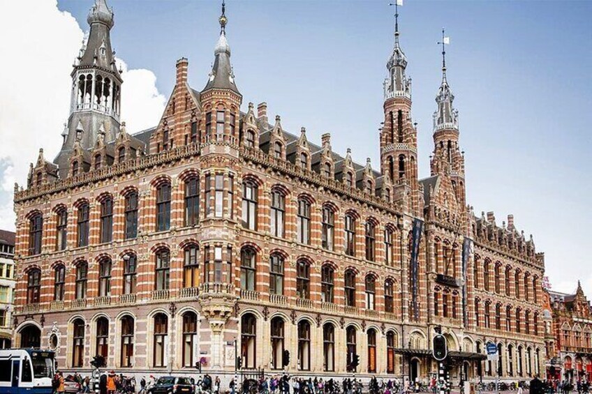 Magna Plaza building at Dam Square