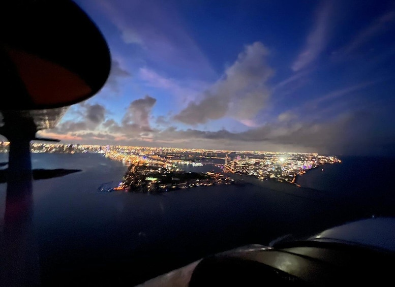 Picture 1 for Activity Miami: South Beach Private 30-Minute Guided Flight Tour