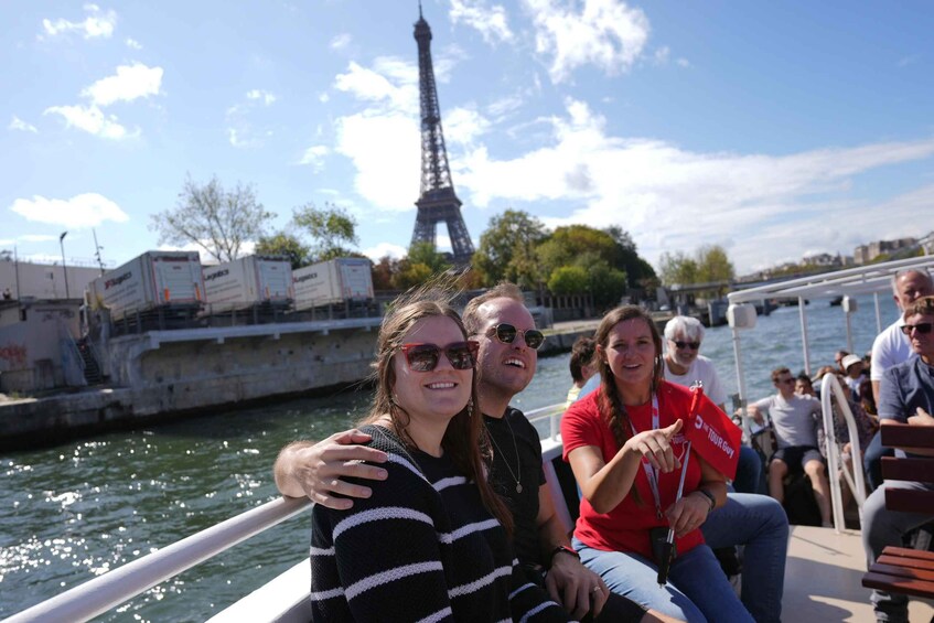 Picture 4 for Activity Paris: Eiffel Tower Tour & River Cruise with Summit Option