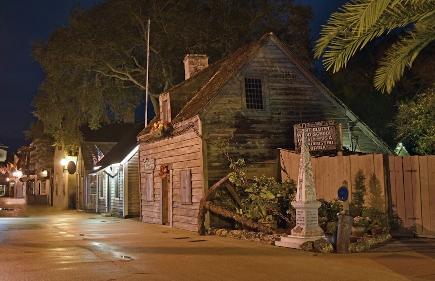 Picture 3 for Activity St. Augustine: Family-Friendly Guided Ghost Tour