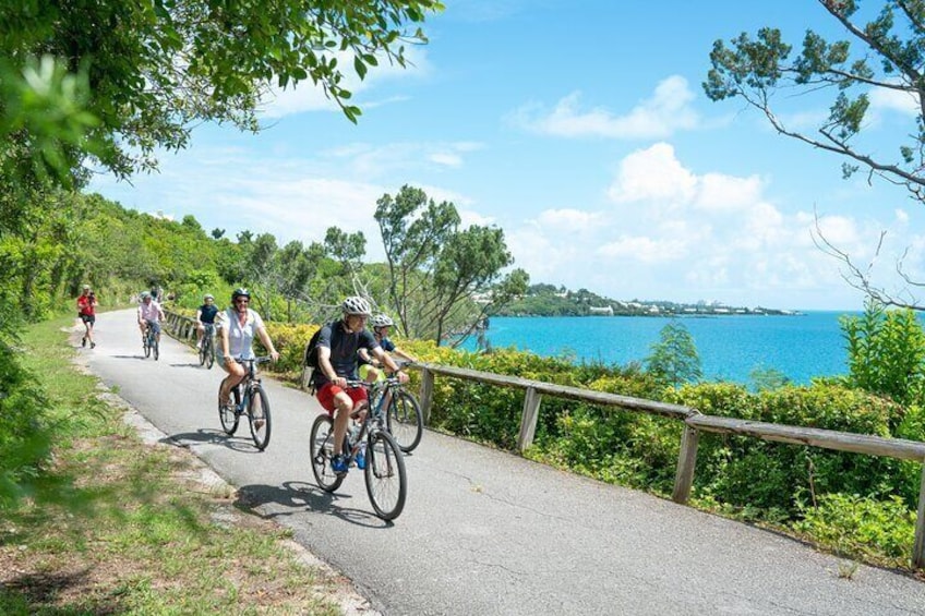 Railway Trail Bike and Beach Tour in Bermuda