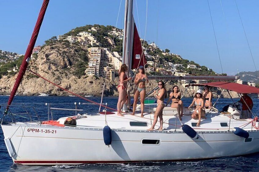 Exclusive Sailing Tour along the West Coast of Mallorca