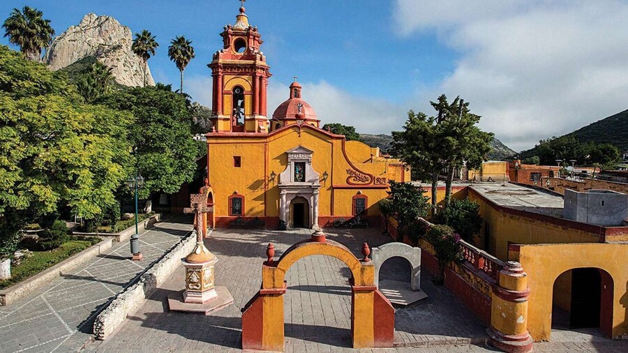 The Wonders of Queretaro: Private Tour from Mexico City
