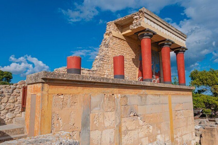 Private Tour of Crete with Knossos Palace and Lassithi Plateau