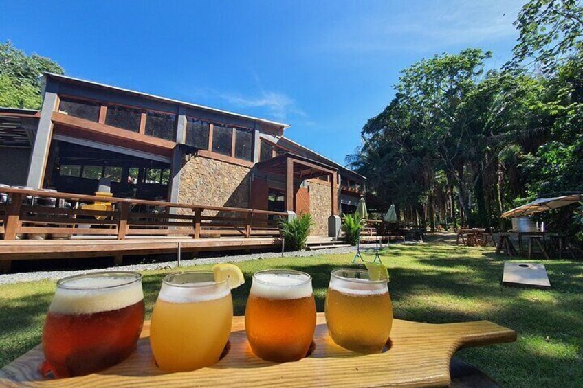 Beer and Food Tasting Experience at Roatan Island Brewing Company