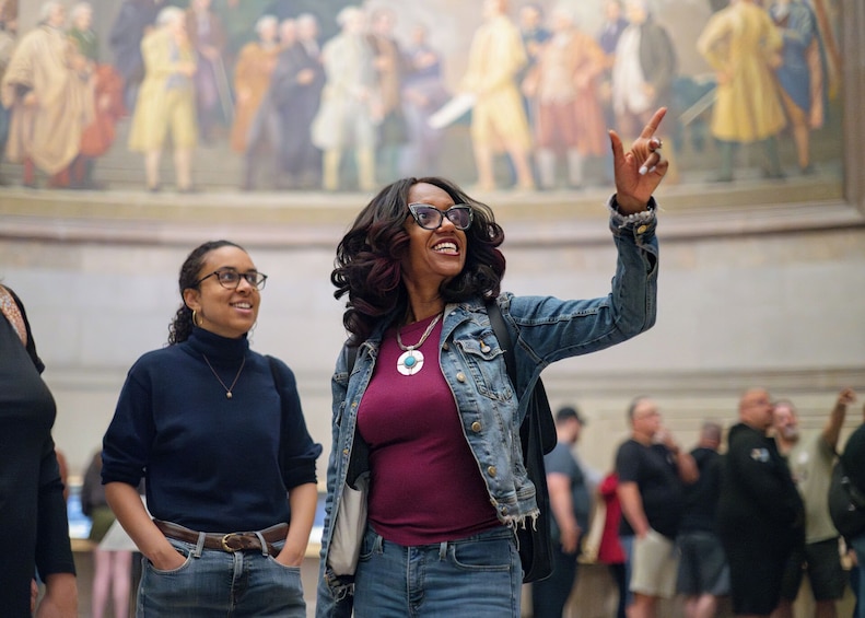 Skip the Line National Archives and US Capitol Tour
