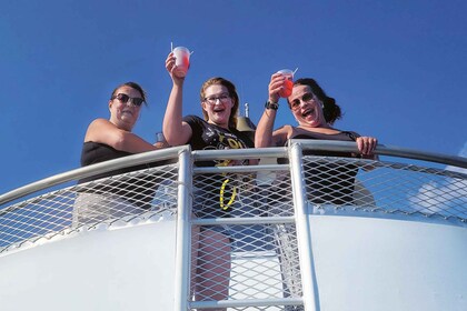 Newport, RI : Croisière cocktail en soirée de la baie de Narragansett