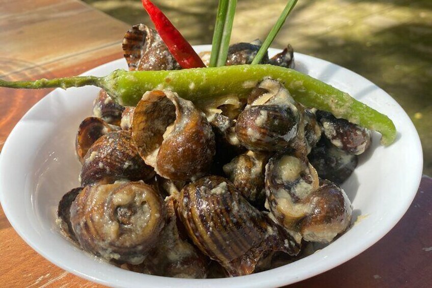 Ginataang Kuhol (Snail in Coconut Milk)