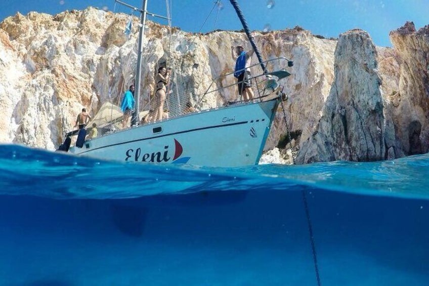Milos and Polyaigos Full Day Cruise with Meals and Snorkelling