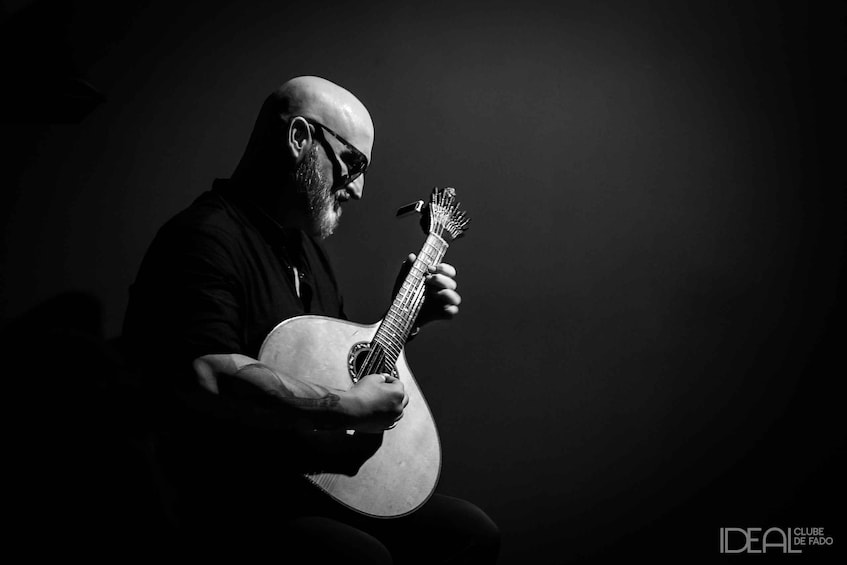 Picture 1 for Activity Porto: The highest-rated traditional fado concert (downtown)