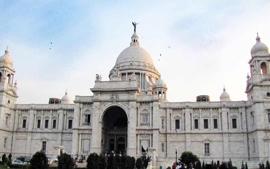 Picture 3 for Activity Private Kolkata Tour with Victoria Memorial & Tonga Ride