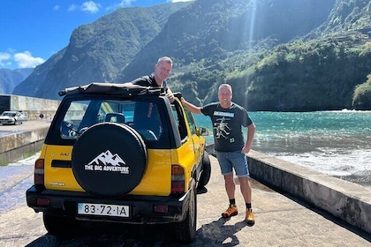 Madeira: Full-Day Jeep Tour with Guide and Pickup