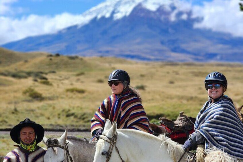 Horseback Riding Ecuador Cotopaxi