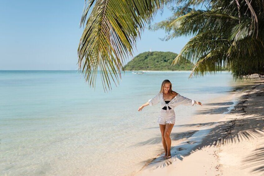 Catamaran Cruise to Saona with Lunch and Natural Swimming Pool