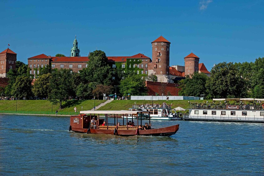 Picture 4 for Activity Krakow: 1-Hour Evening Vistula River Cruise