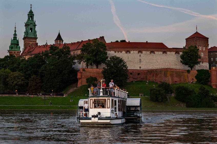 Picture 9 for Activity Krakow: 1-Hour Evening Vistula River Cruise