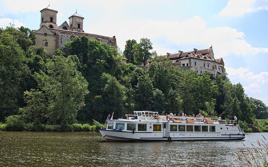 Picture 1 for Activity Krakow: 60 Minute Panoramic Boat Tour