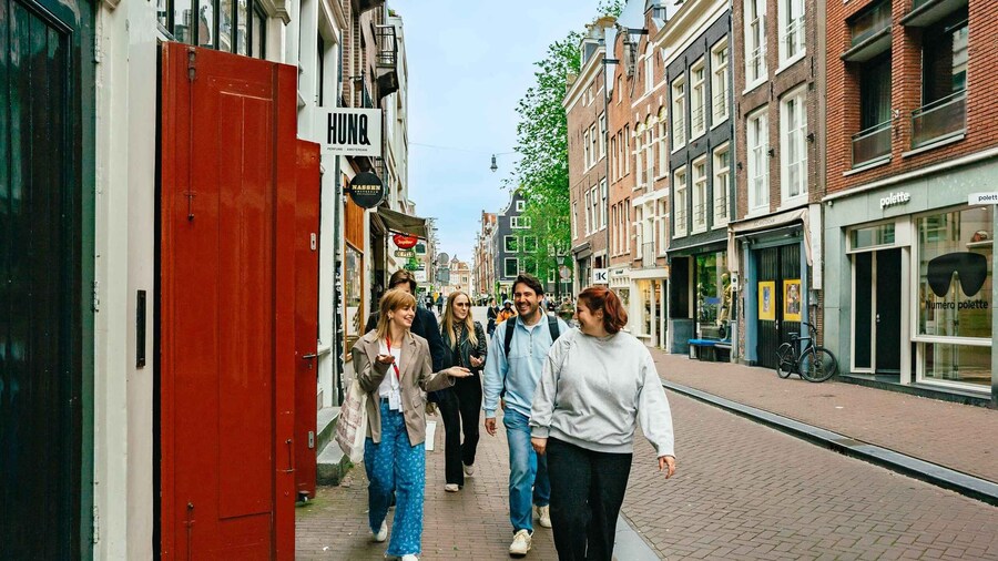 Picture 1 for Activity Amsterdam: Downtown Guided Walking Tour