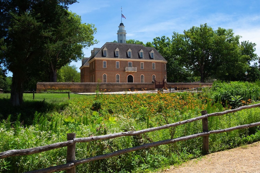 Colonial Williamsburg Self-Guided Walking Audio Tour