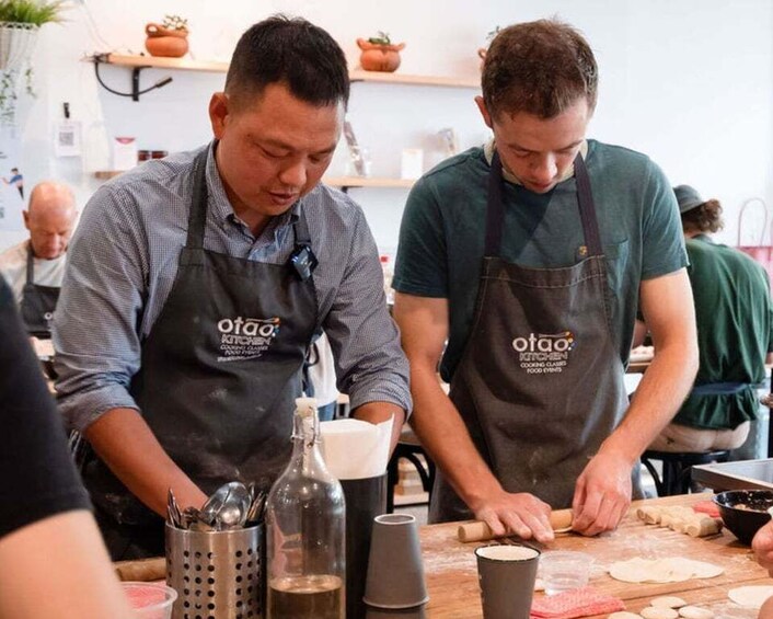 Picture 2 for Activity Melbourne: Chinese Dumpling Cooking Class with a Drink