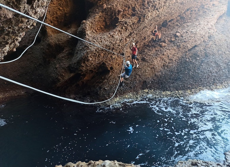 La Ciotat: 3-Hour Trou Souffleur Rock Climbing Adventure