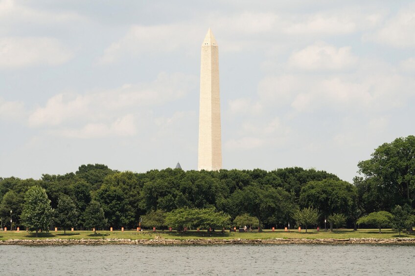 Potomac River and Georgetown Walking Tour