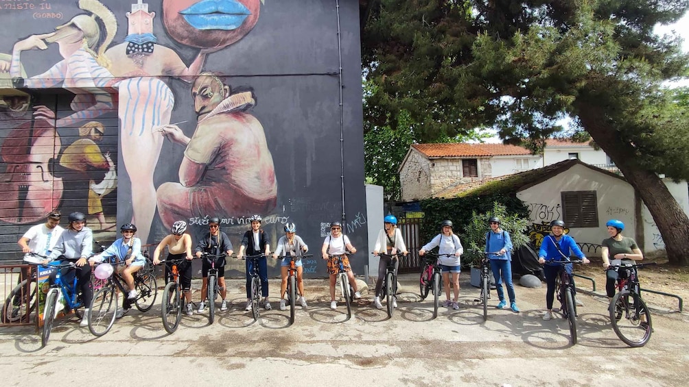 Picture 11 for Activity Split: Old Town and Marjan Park Bike Tour