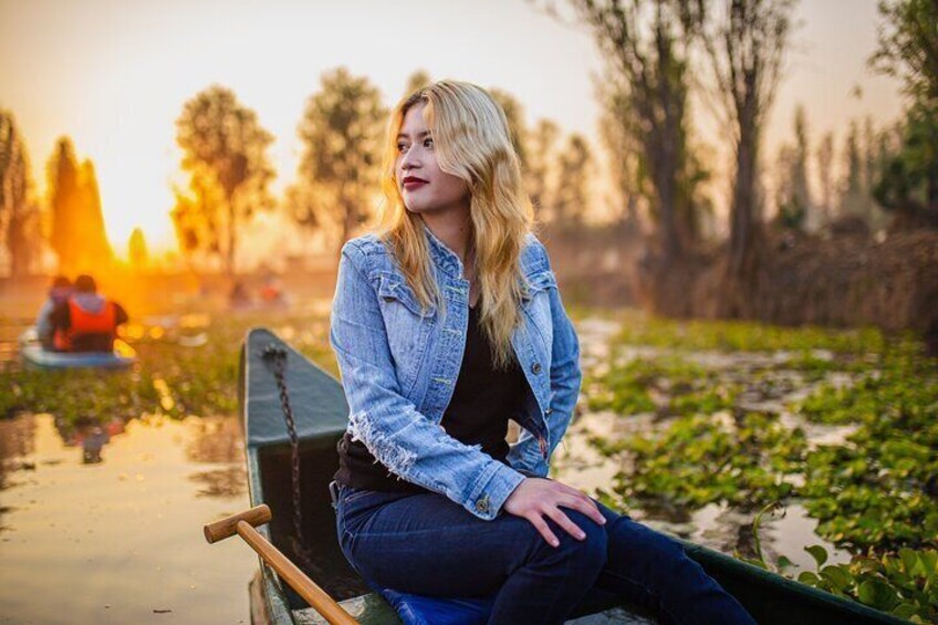 Mexico City: Xochimilco at sunrise + Breakfast and transportation