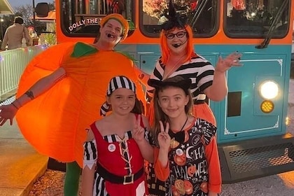 The BooMobile Trolley | 45-Minutes of Family Halloween Fun