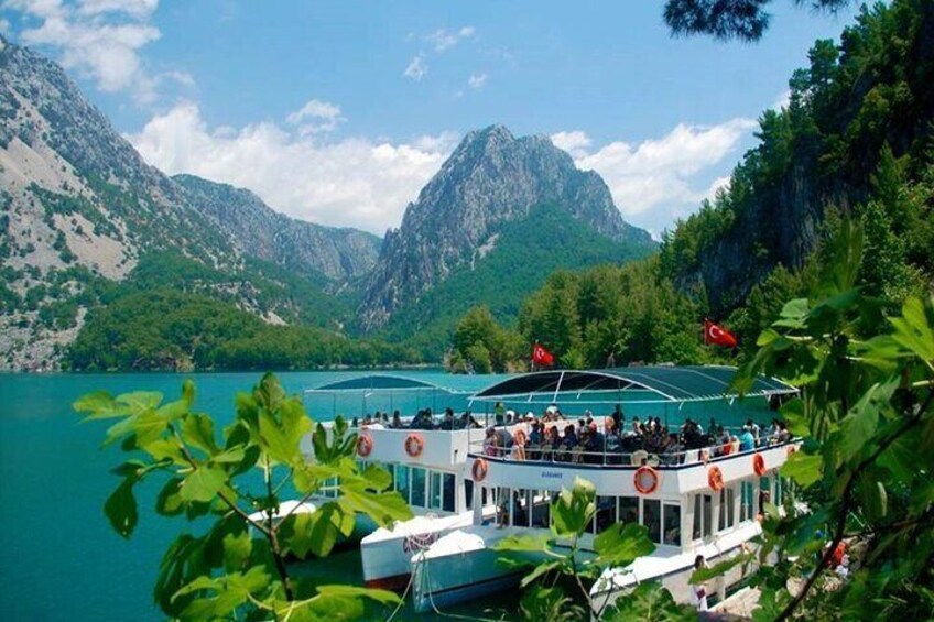 Alanya Green Canyon Boat Trip With Unlimited Drinks and Lunch