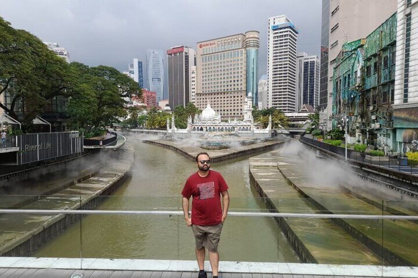 Kuala Lumpur International Airport Layover Tour