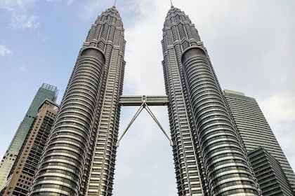 Skip the Line Petronas Twin Tower with Full Day City Tour