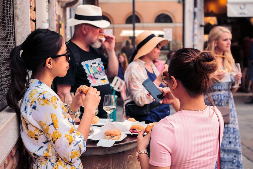 Tastes and Traditions of Venice:  Rialto Market Tour