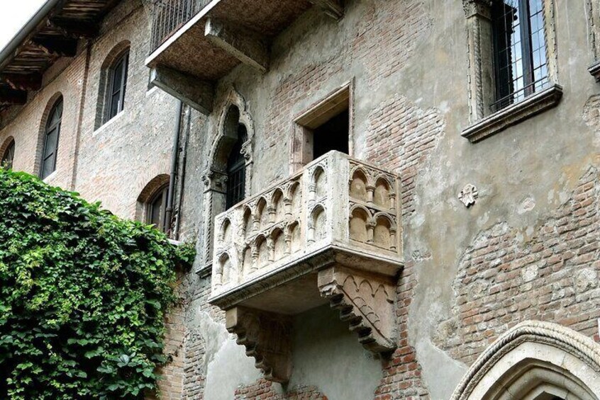 Secret Verona Walking Tour
