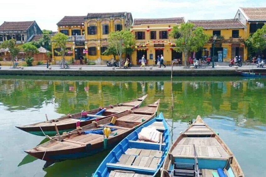 Marble Mountain & Hoi an Ancient town from Da nang- Small Group Tour 