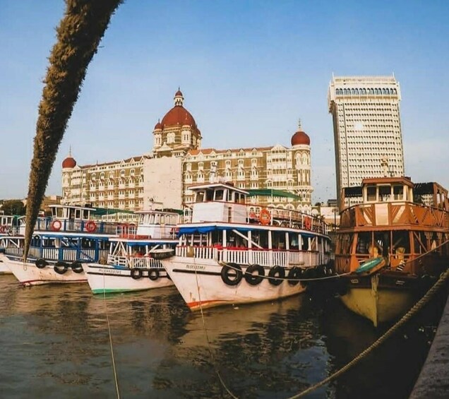 Mumbai: Private 2-Day City and Elephanta Island Tour