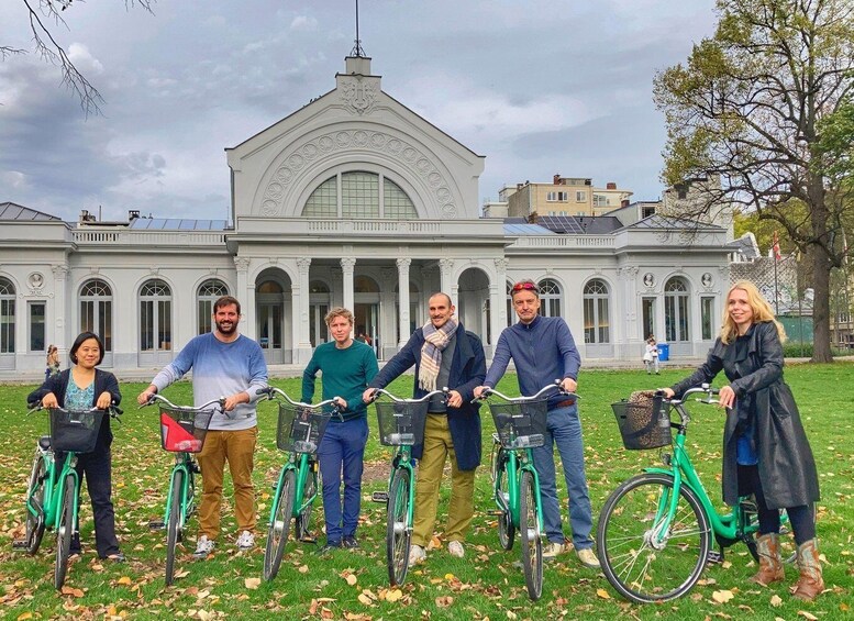 Picture 3 for Activity Antwerp: Guided City Tour by Bicycle