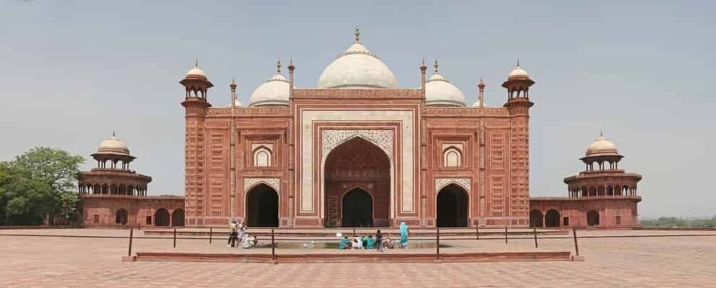 Picture 5 for Activity Delhi: All-Inclusive Taj Mahal & Agra Day Trip by Train