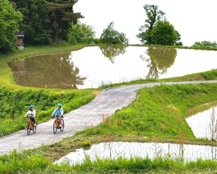 Picture 3 for Activity Niigata: Sado Island E-Bike or Crossbike Rental