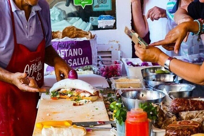 Street Food tour in Syracuse