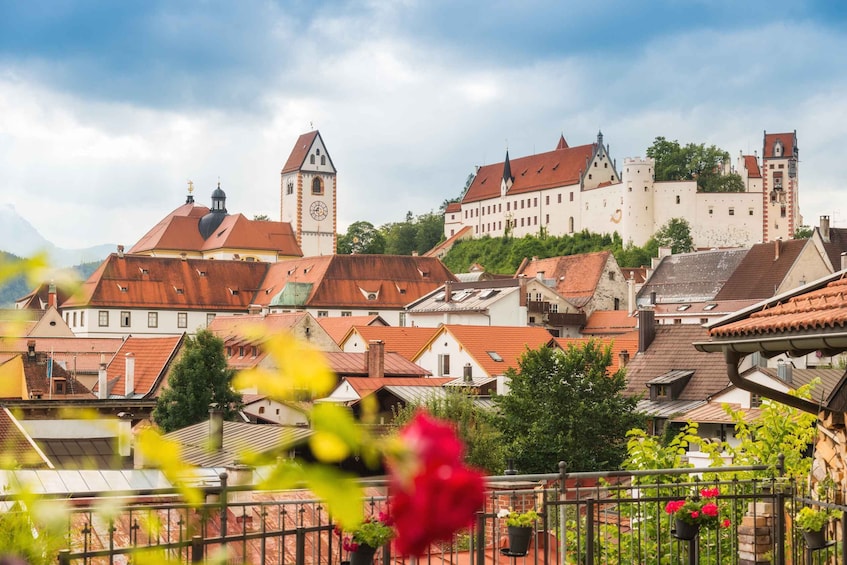 Picture 1 for Activity Füssen: Old Town Guided Walking Tour in German