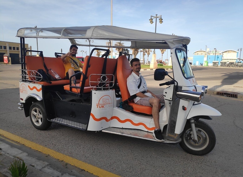 Picture 2 for Activity Valencia: Tuk Tuk Modern Tour